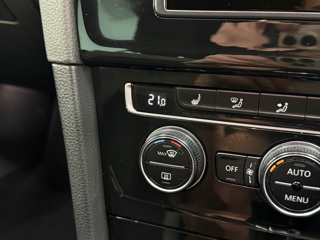 Used Volkswagen Golf 2016 for sale - 76776701: Photo 41