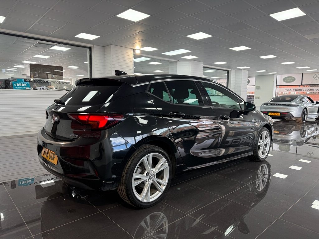 Used Vauxhall Astra 2018 for sale - 77891037: Photo 2