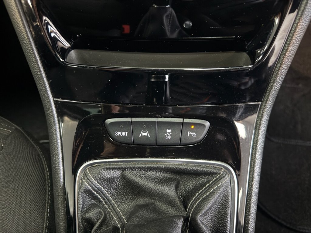 Used Vauxhall Astra 2018 for sale - 77891037: Photo 36