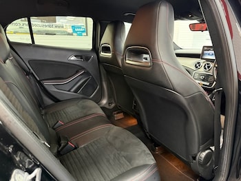 Used Mercedes-Benz GLA 2020 for sale - 78874878: Photo