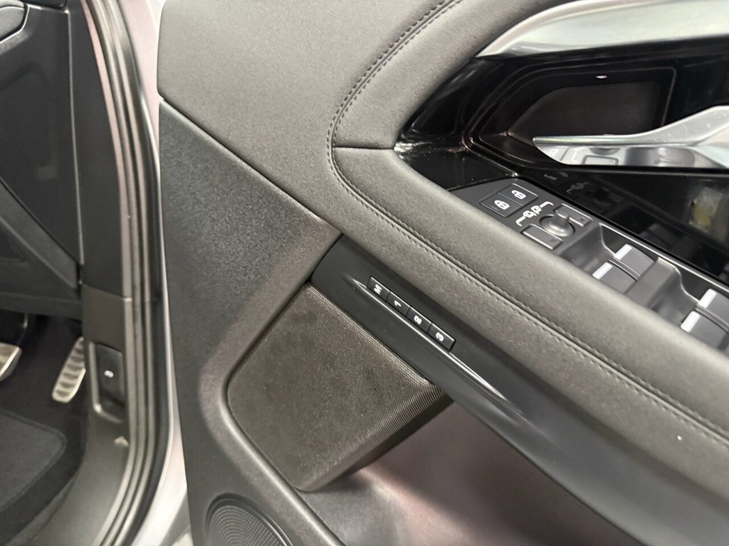 Used Land Rover Range Rover Evoque 2022 for sale - 77734824: Photo 29