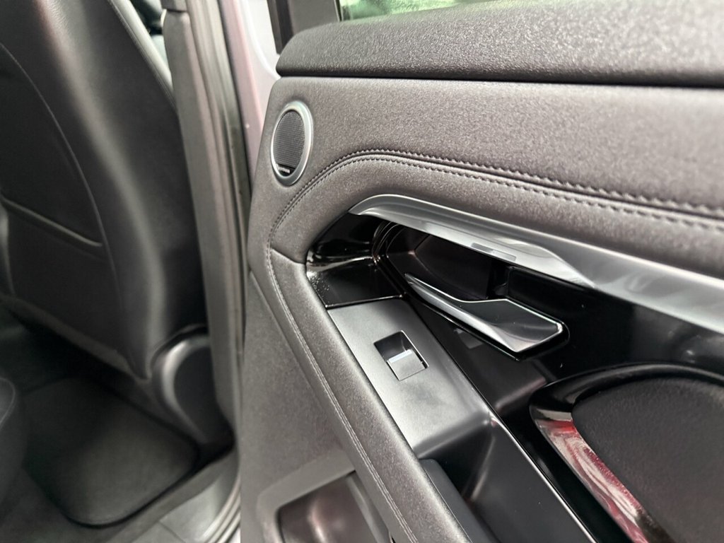 Used Land Rover Range Rover Evoque 2022 for sale - 77734824: Photo 3