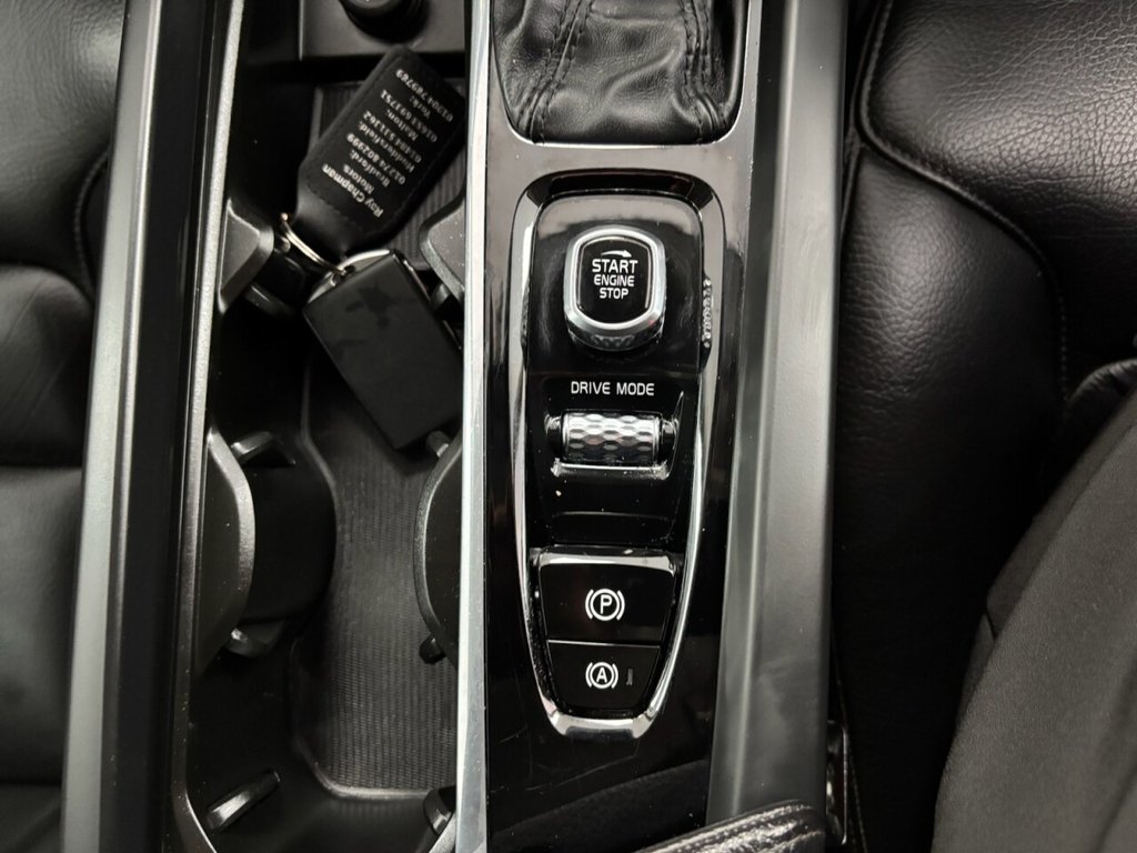 Used Volvo XC60 2019 for sale - 76776630: Photo 46