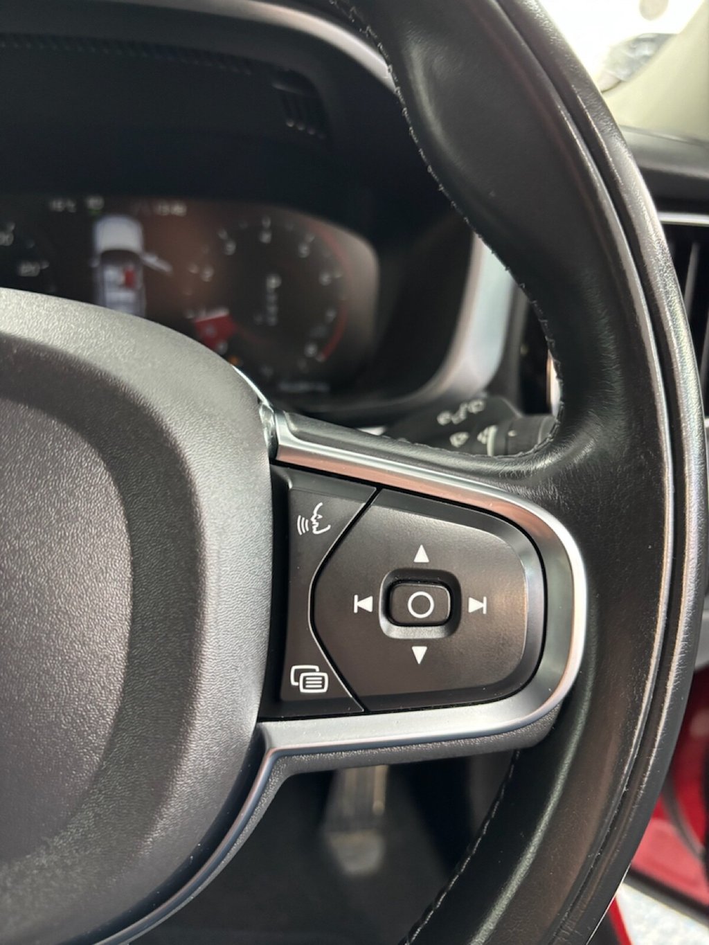 Used Volvo XC60 2019 for sale - 76776630: Photo 49