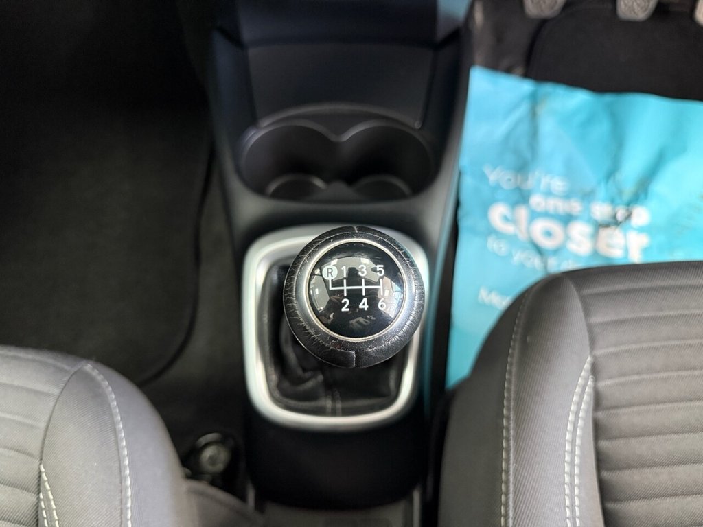 Used Toyota Yaris 2019 for sale - 77226634: Photo 38