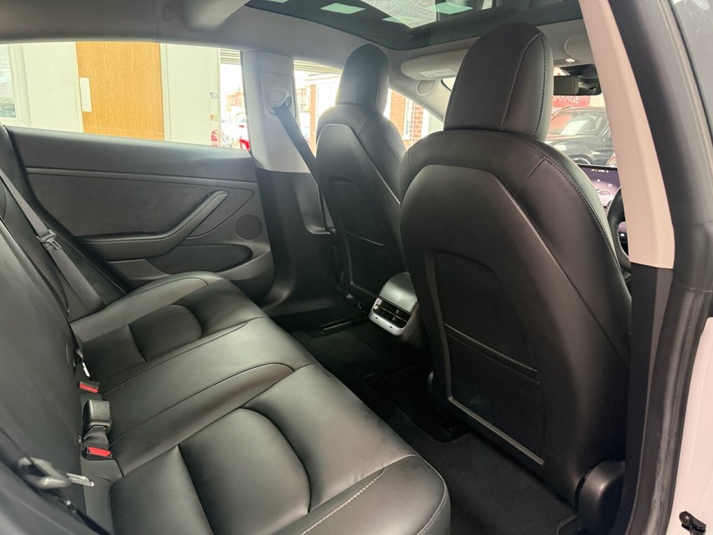 Used Tesla Model 3 2023 for sale - 77734123: Photo 4