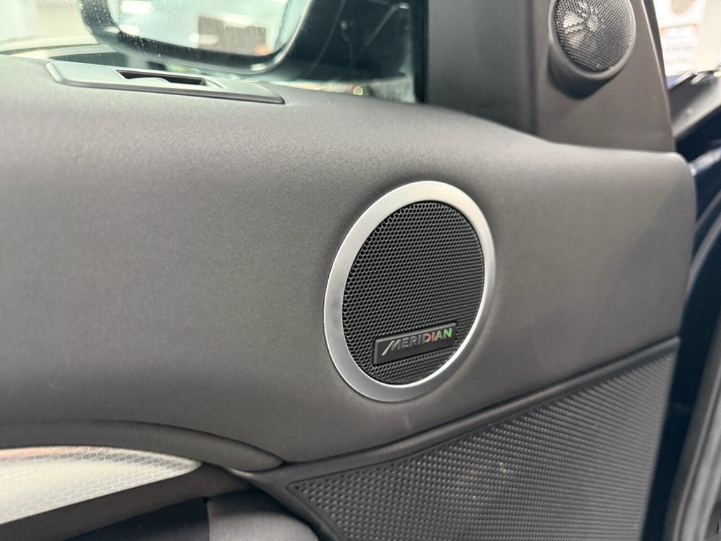 Used Land Rover Discovery 2019 for sale - 76776688: Photo 28