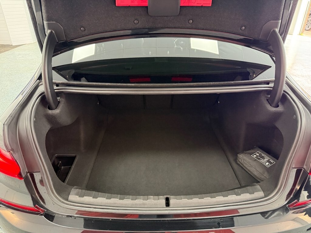 Used BMW 3 Series 2019 for sale - 76776556: Photo 11