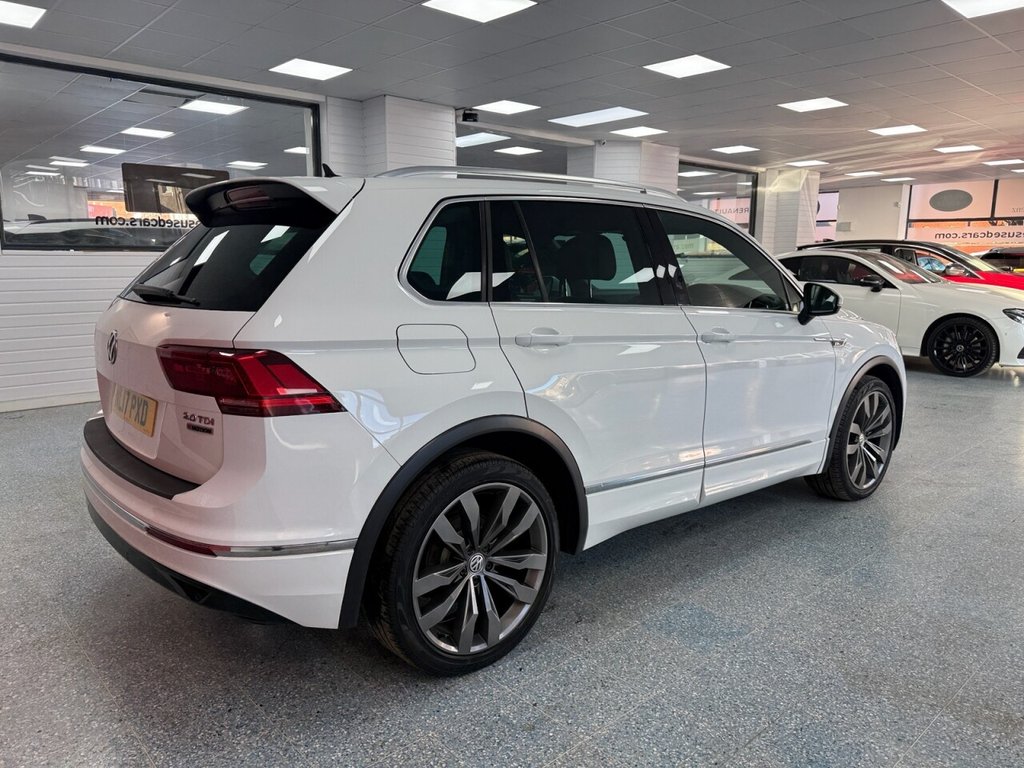 Used Volkswagen Tiguan 2017 for sale - 77080349: Photo 2