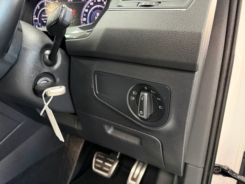 Used Volkswagen Tiguan 2017 for sale - 77080349: Photo 31