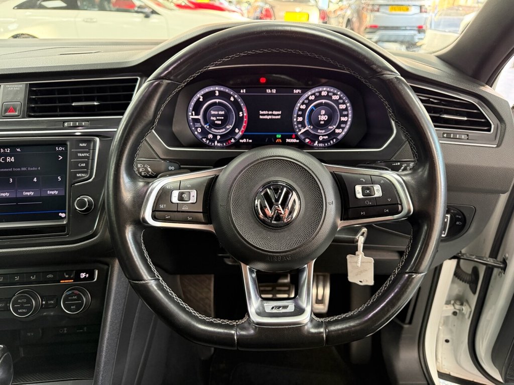Used Volkswagen Tiguan 2017 for sale - 77080349: Photo 32