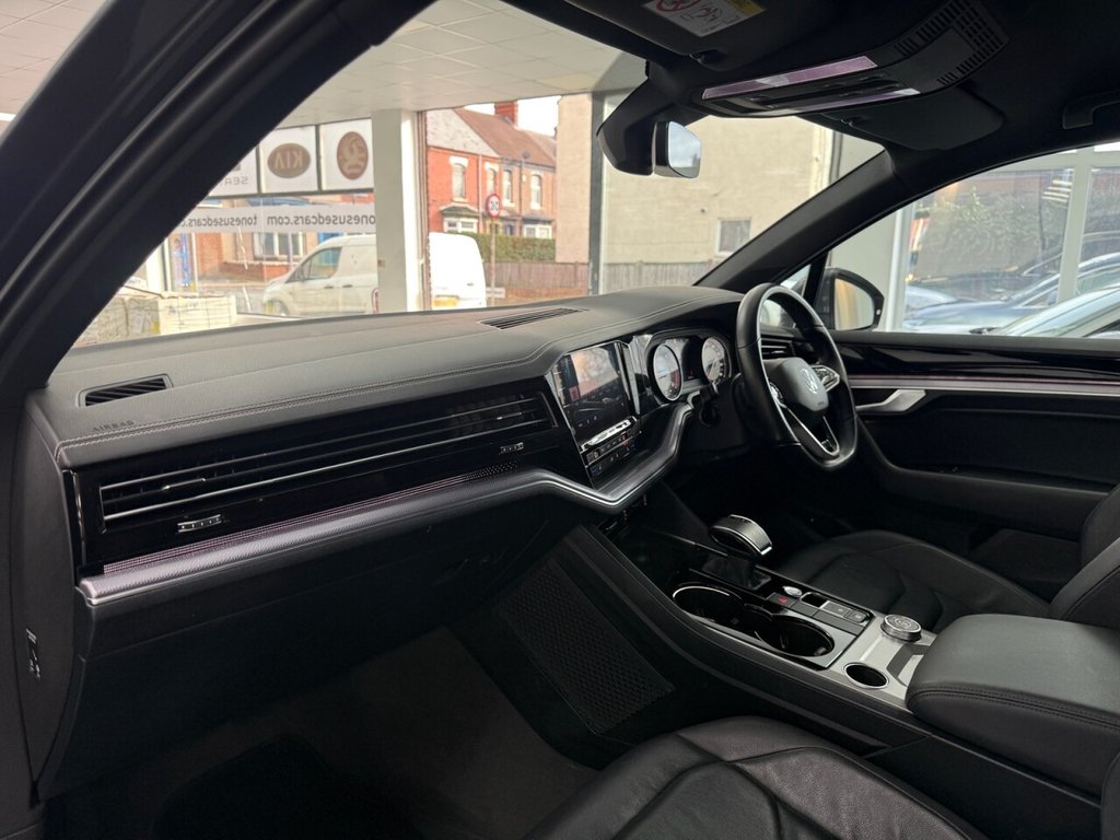 Used Volkswagen Touareg 2023 for sale - 77655206: Photo 16