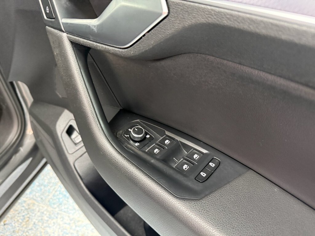 Used Volkswagen Touareg 2023 for sale - 77655206: Photo 24