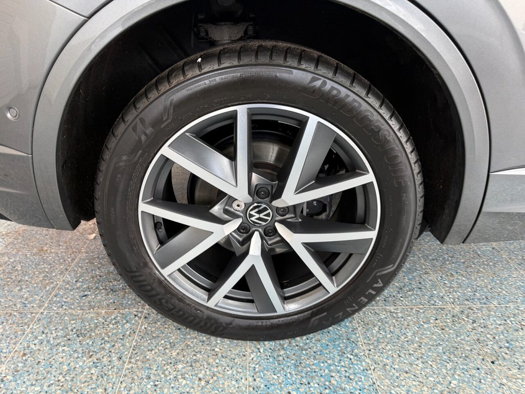 Used Volkswagen Touareg 2023 for sale - 77655206: Photo 3