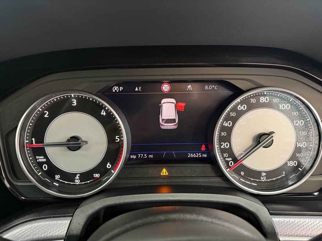 Used Volkswagen Touareg 2023 for sale - 77655206: Photo 31