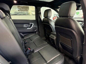 Used Land Rover Discovery Sport 2018 for sale - 78543638: Photo