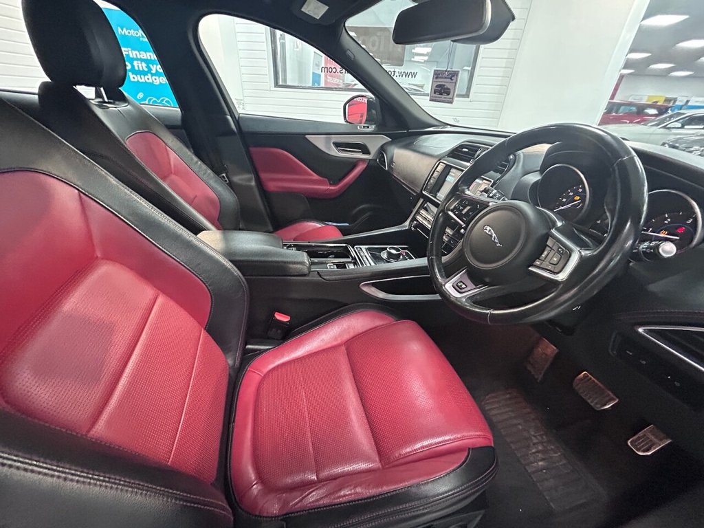 Used Jaguar F-Pace 2017 for sale - 77748283: Photo 16