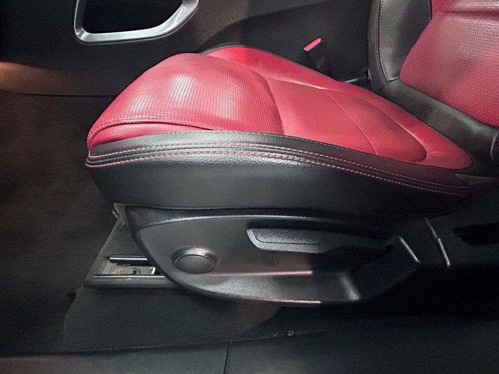 Used Jaguar F-Pace 2017 for sale - 77748283: Photo 28