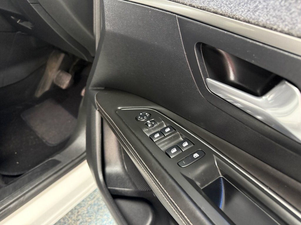 Used Peugeot 3008 2018 for sale - 77065211: Photo 23