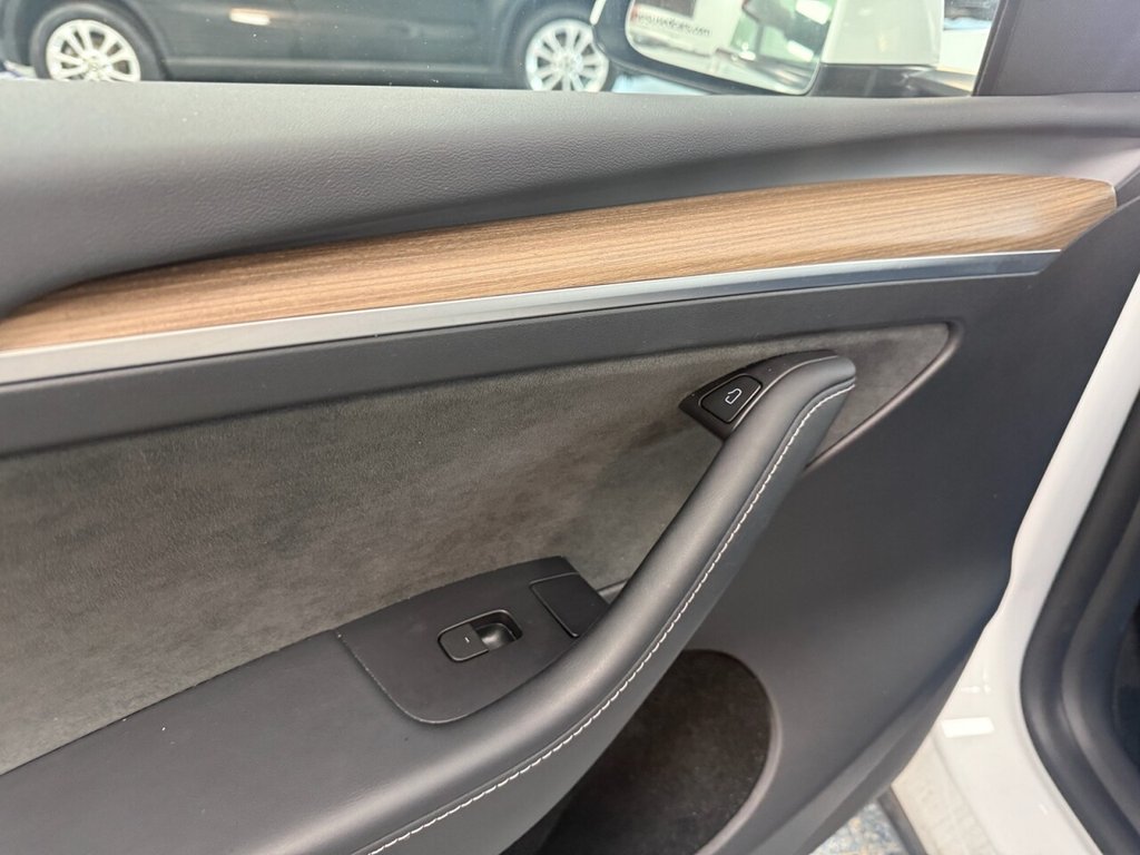 Used Tesla Model Y 2024 for sale - 76797998: Photo 22