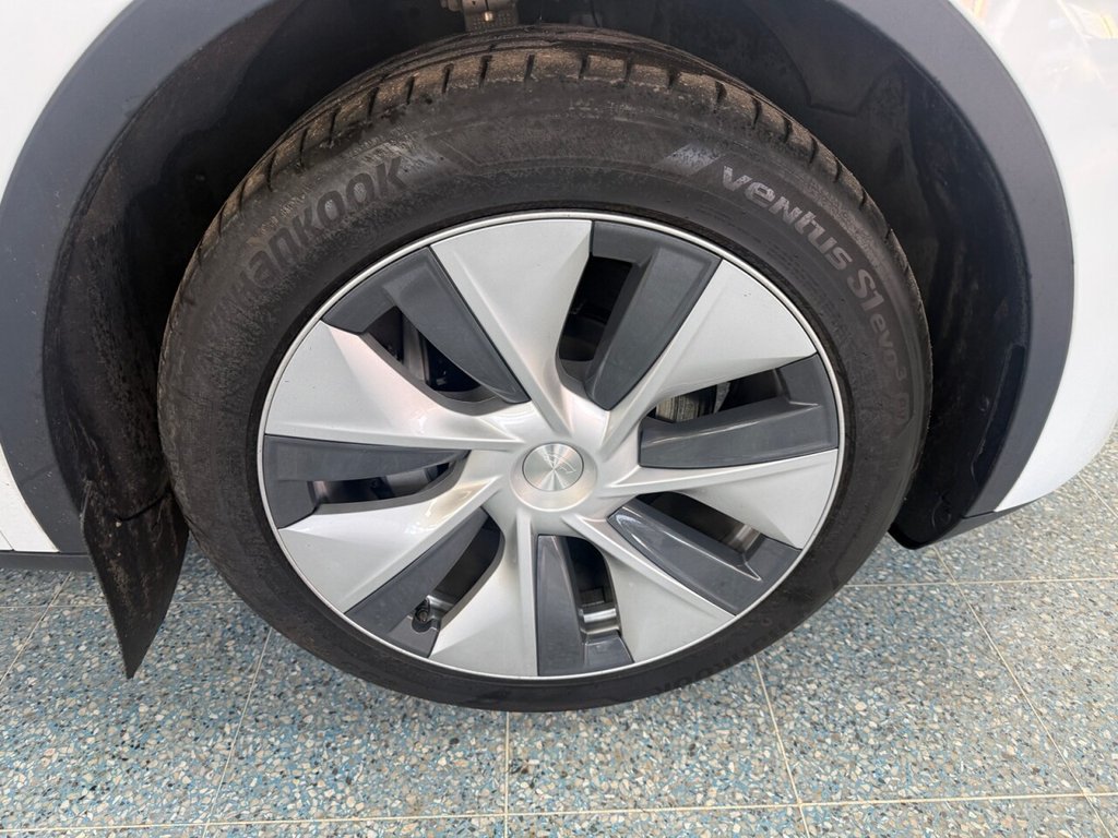 Used Tesla Model Y 2024 for sale - 76797998: Photo 29