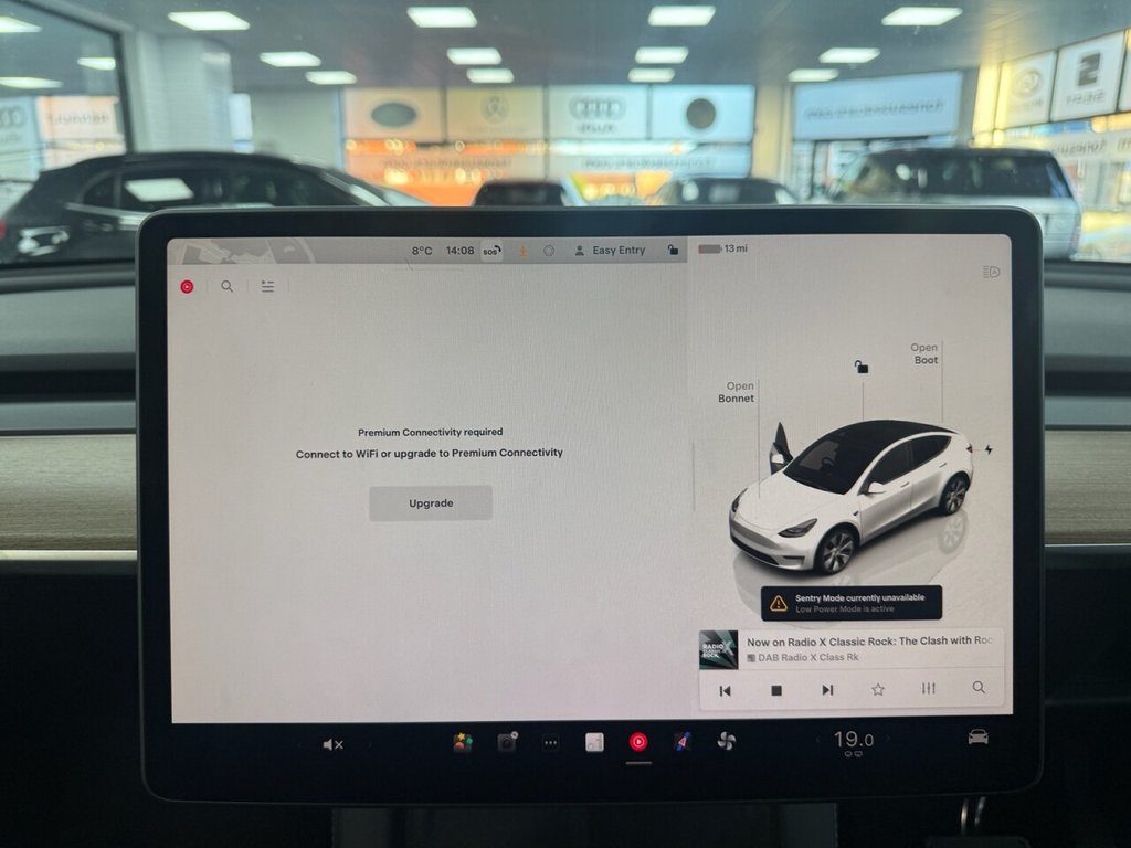 Used Tesla Model Y 2024 for sale - 76797998: Photo 42