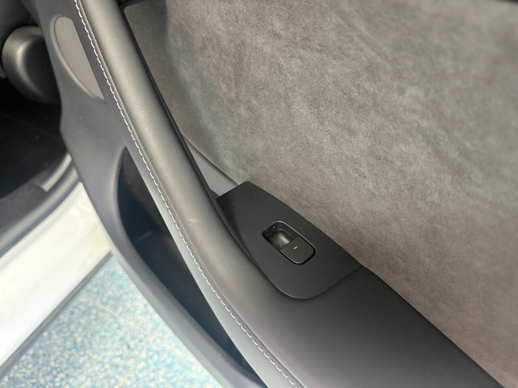 Used Tesla Model Y 2024 for sale - 76797998: Photo 5