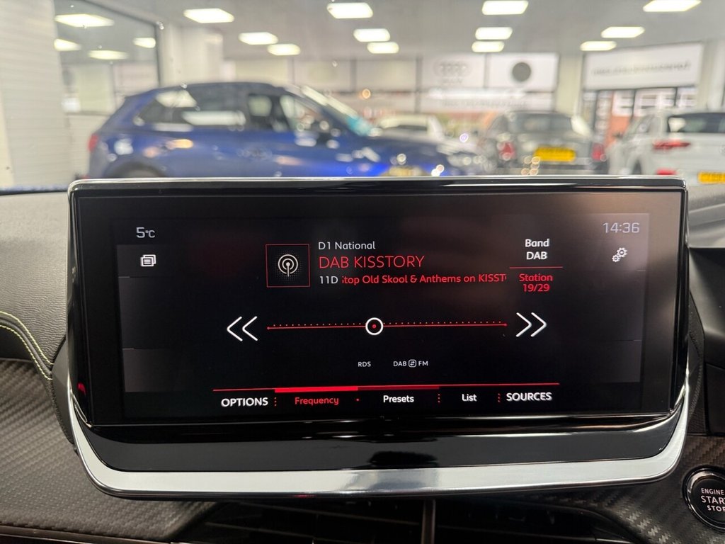 Used Peugeot 2008 2020 for sale - 77384002: Photo 32