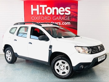 Used Dacia Duster 2018 for sale - 76776619: Photo