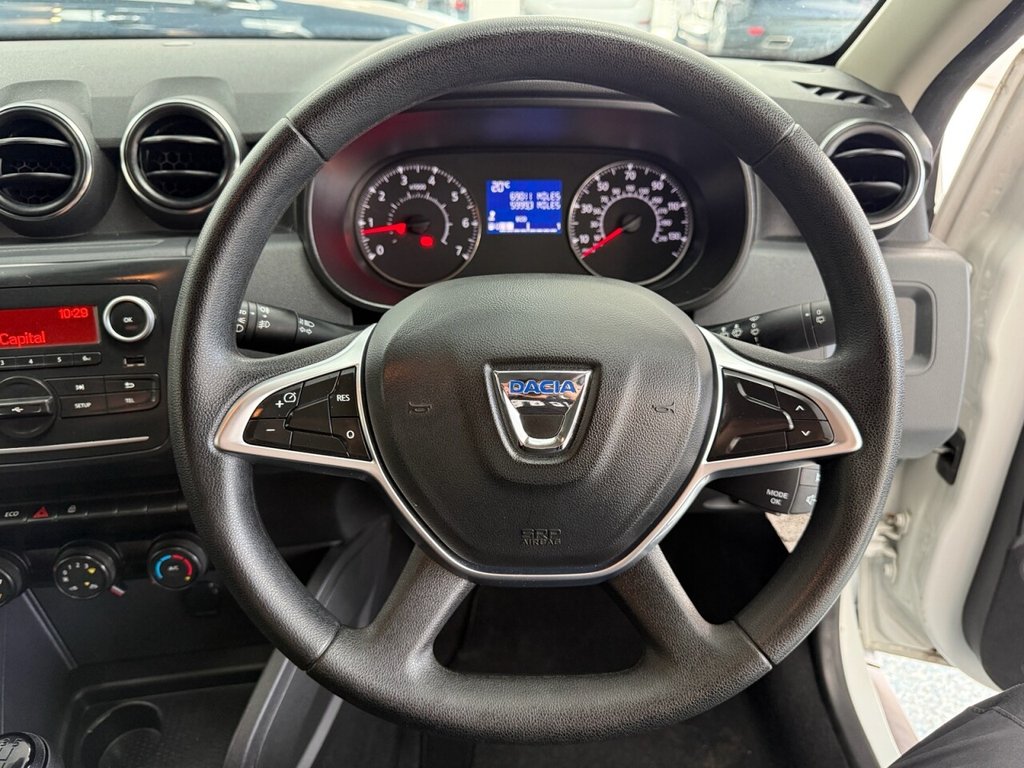 Used Dacia Duster 2018 for sale - 76776619: Photo 25