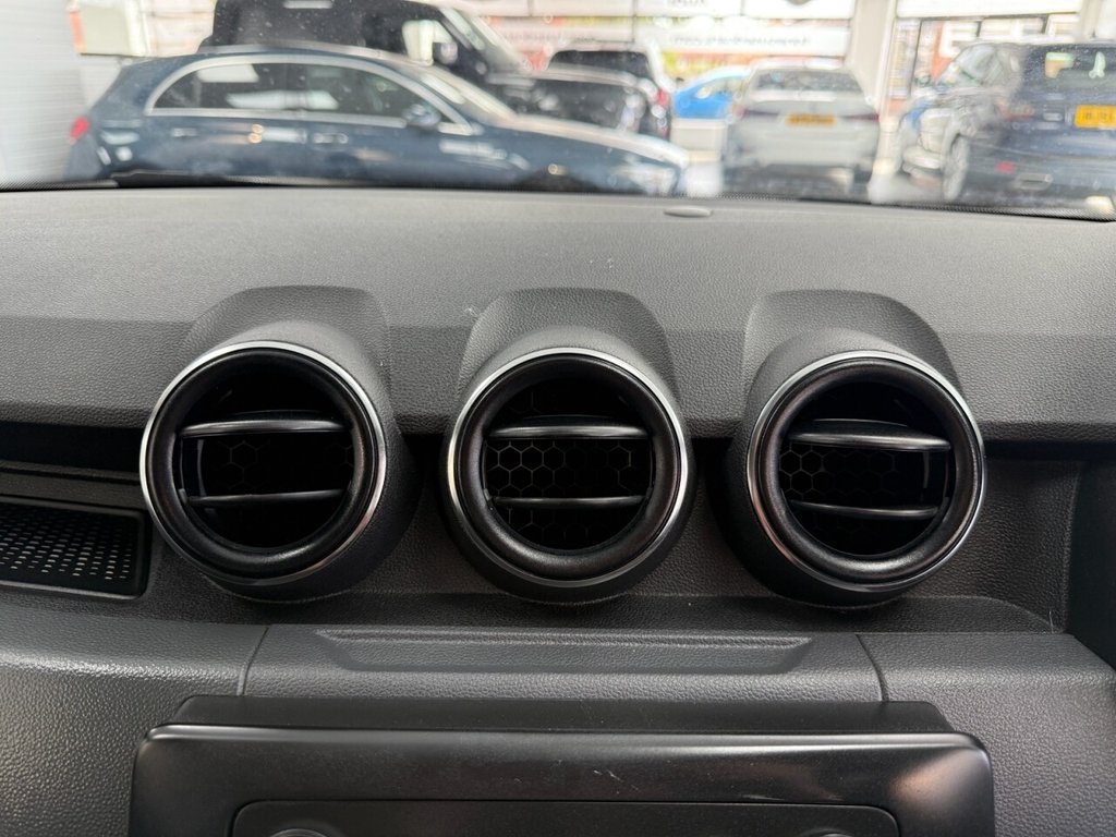 Used Dacia Duster 2018 for sale - 76776619: Photo 29