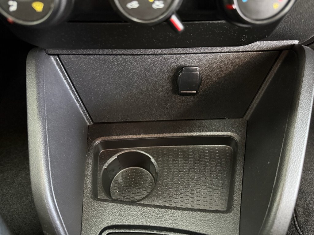 Used Dacia Duster 2018 for sale - 76776619: Photo 32