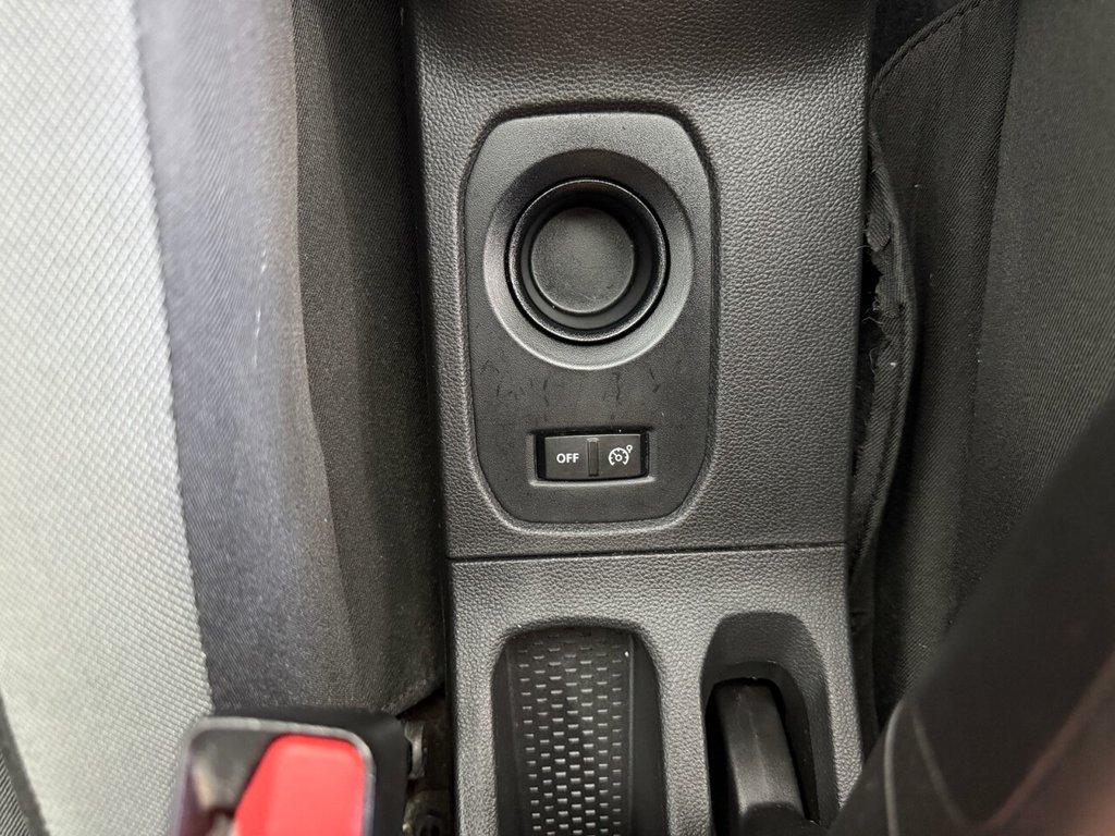 Used Dacia Duster 2018 for sale - 76776619: Photo 34