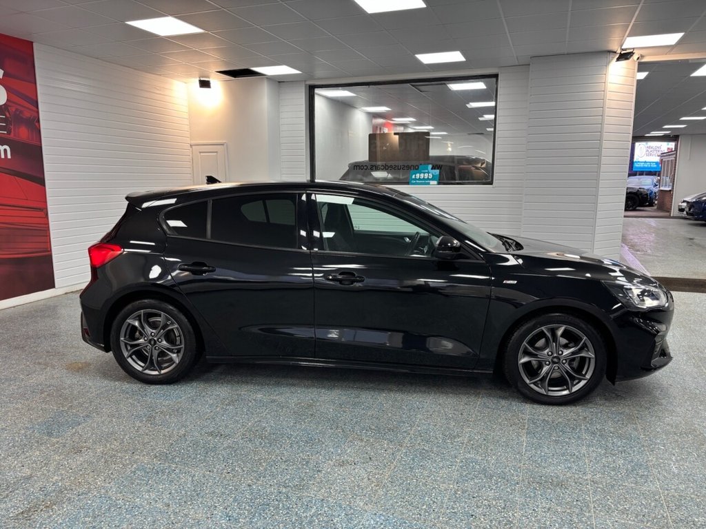 Used Ford Focus 2021 for sale - 77287913: Photo 3