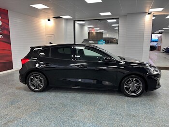 Used Ford Focus 2021 for sale - 77287913: Photo