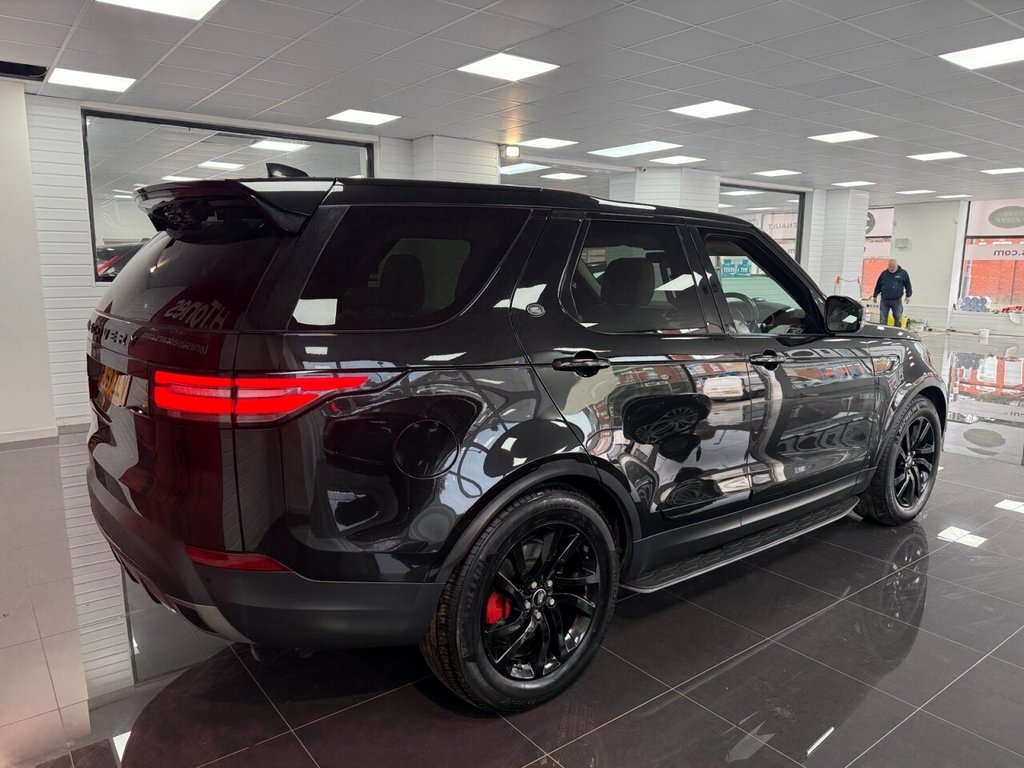 Used Land Rover Discovery 2017 for sale - 77806021: Photo 2