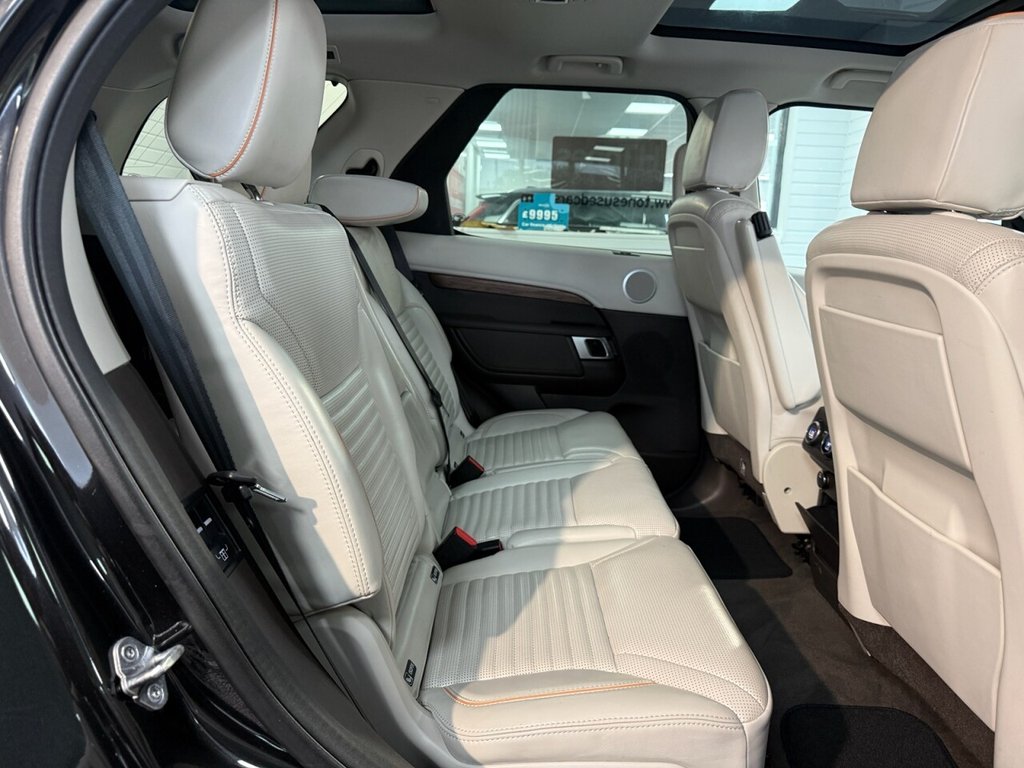 Used Land Rover Discovery 2017 for sale - 77806021: Photo 4