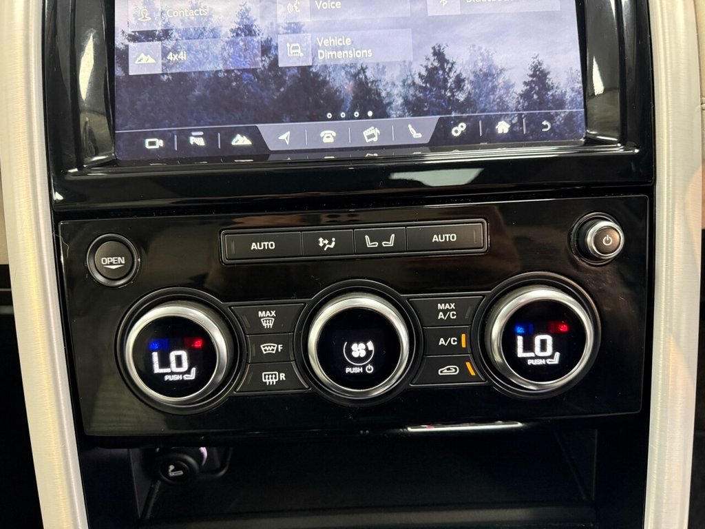 Used Land Rover Discovery 2017 for sale - 77806021: Photo 48