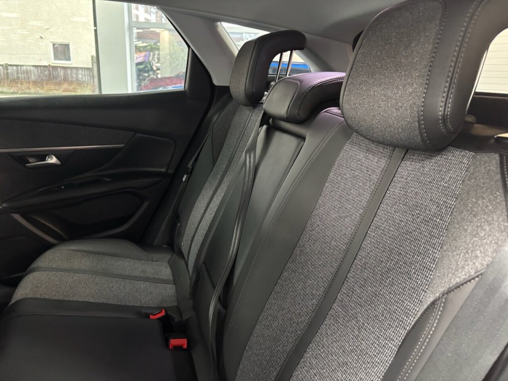 Used Peugeot 3008 2018 for sale - 77263785: Photo 32