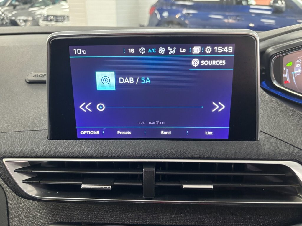 Used Peugeot 3008 2018 for sale - 77263785: Photo 35