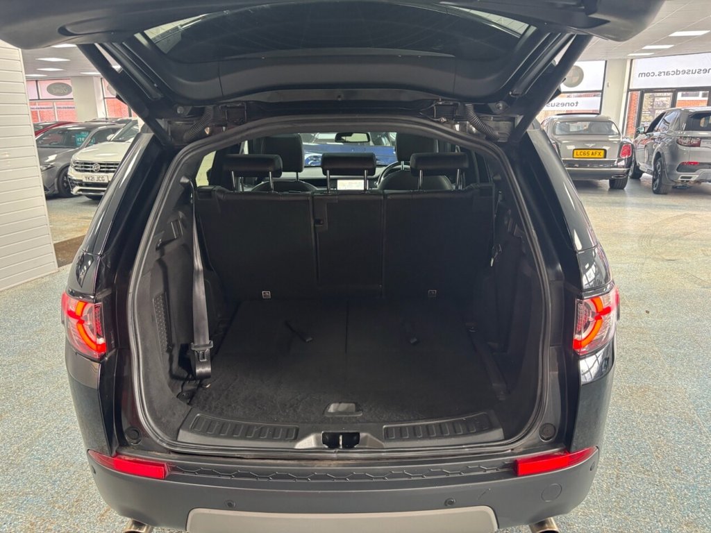 Used Land Rover Discovery Sport 2019 for sale - 77276465: Photo 17