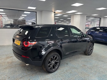 Used Land Rover Discovery Sport 2019 for sale - 77276465: Photo