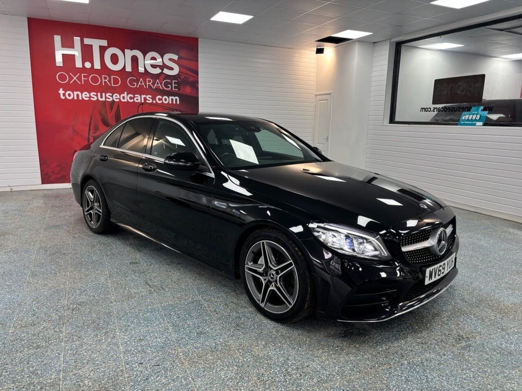 Used Mercedes-Benz C Class 2019 for sale - 77288057: Photo 2