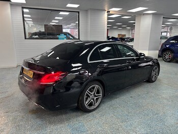 Used Mercedes-Benz C Class 2019 for sale - 77288057: Photo