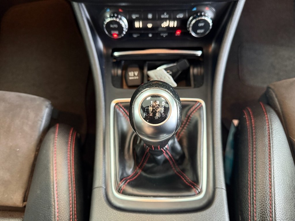 Used Mercedes-Benz CLA 2018 for sale - 76776649: Photo 43