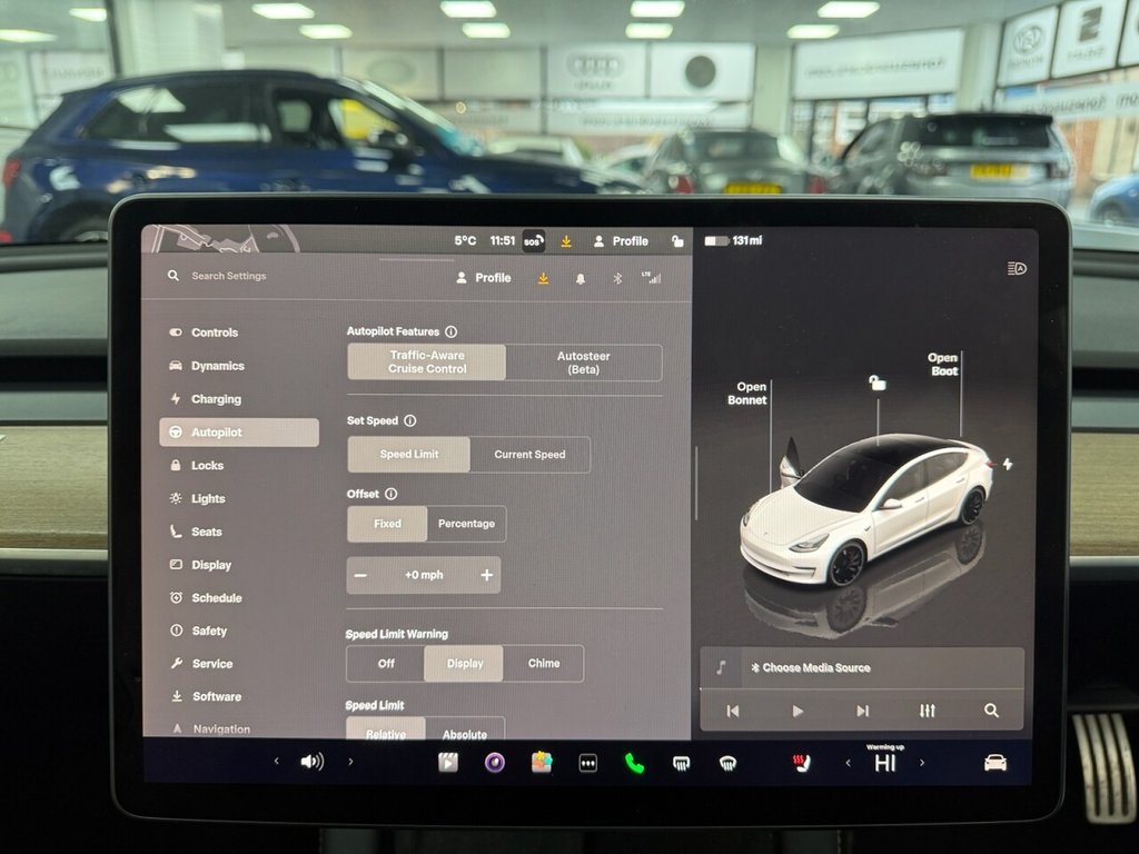 Used Tesla Model 3 2023 for sale - 77327903: Photo 38