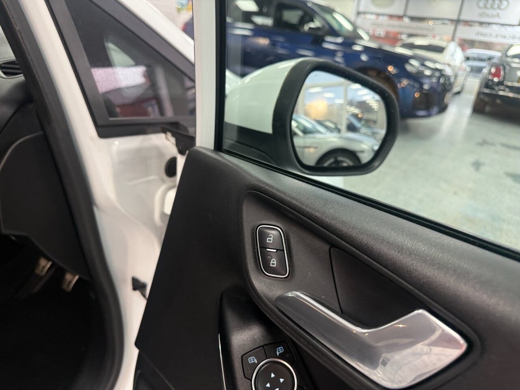 Used Ford Fiesta 2018 for sale - 77571690: Photo 25