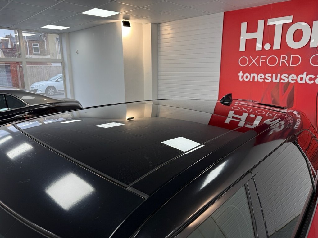 Used Land Rover Range Rover Velar 2018 for sale - 76776693: Photo 25