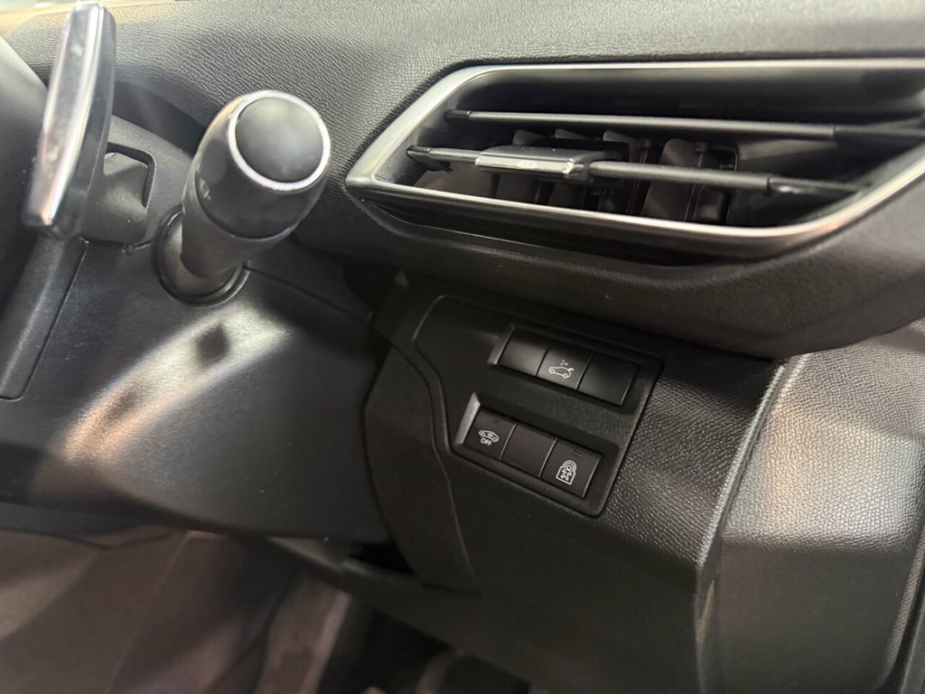 Used Peugeot 3008 2020 for sale - 77890967: Photo 30