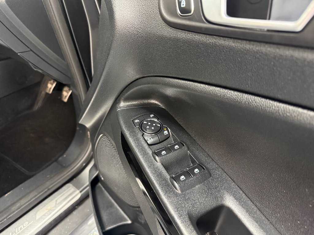 Used Ford Ecosport 2018 for sale - 77571583: Photo 28